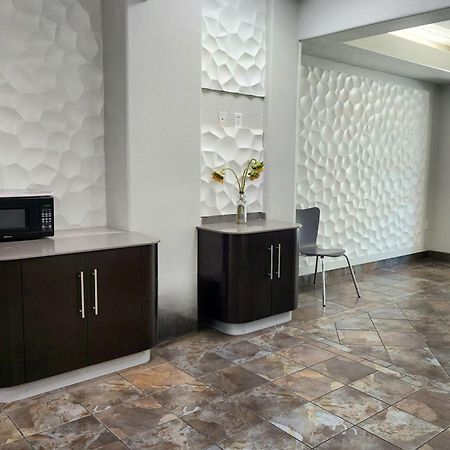 Baymont By Wyndham San Antonio Airport Hotel Ngoại thất bức ảnh