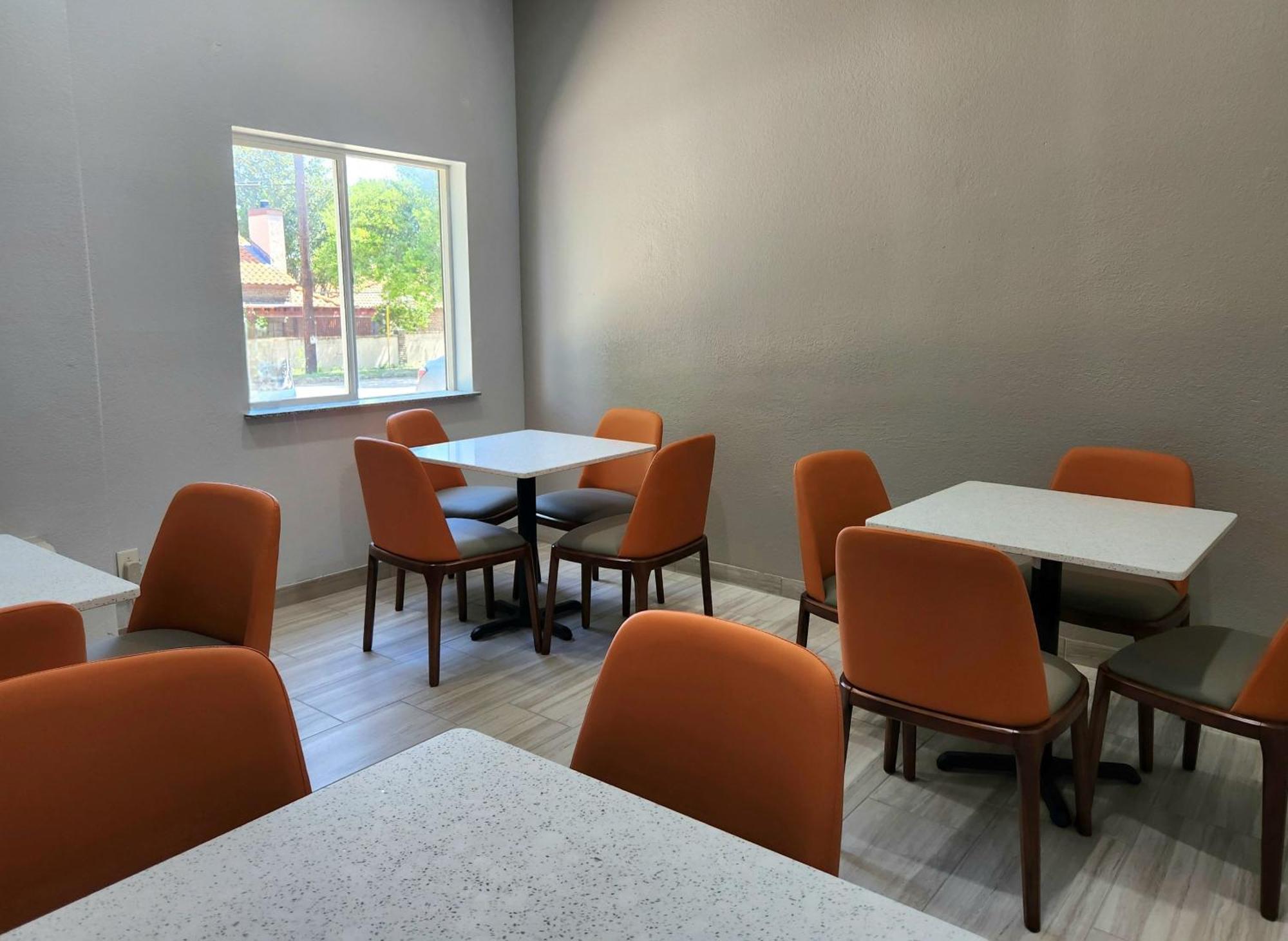 Baymont By Wyndham San Antonio Airport Hotel Ngoại thất bức ảnh