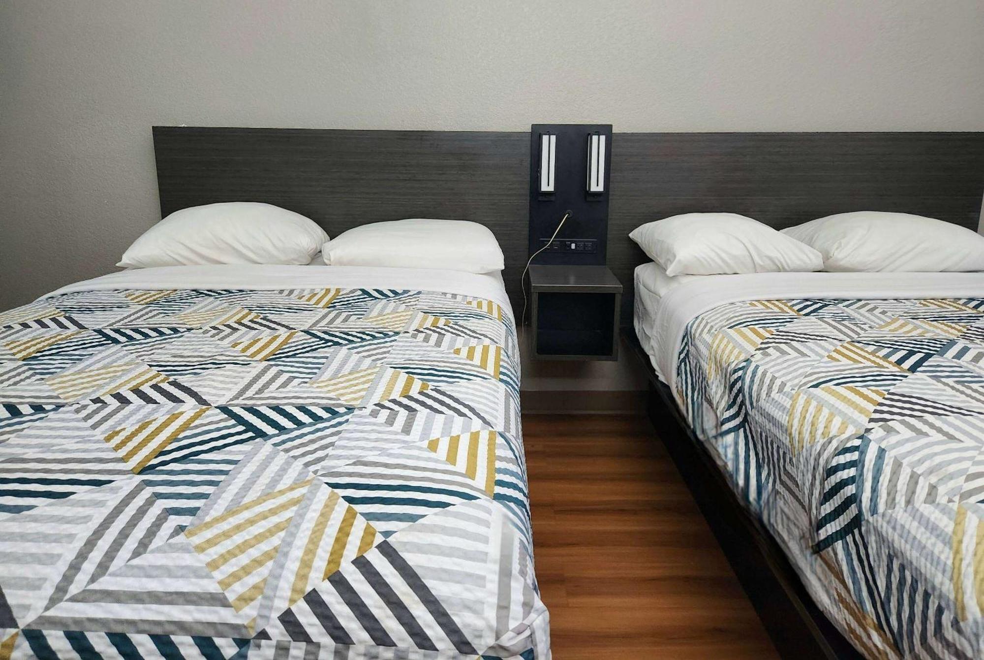 Baymont By Wyndham San Antonio Airport Hotel Ngoại thất bức ảnh