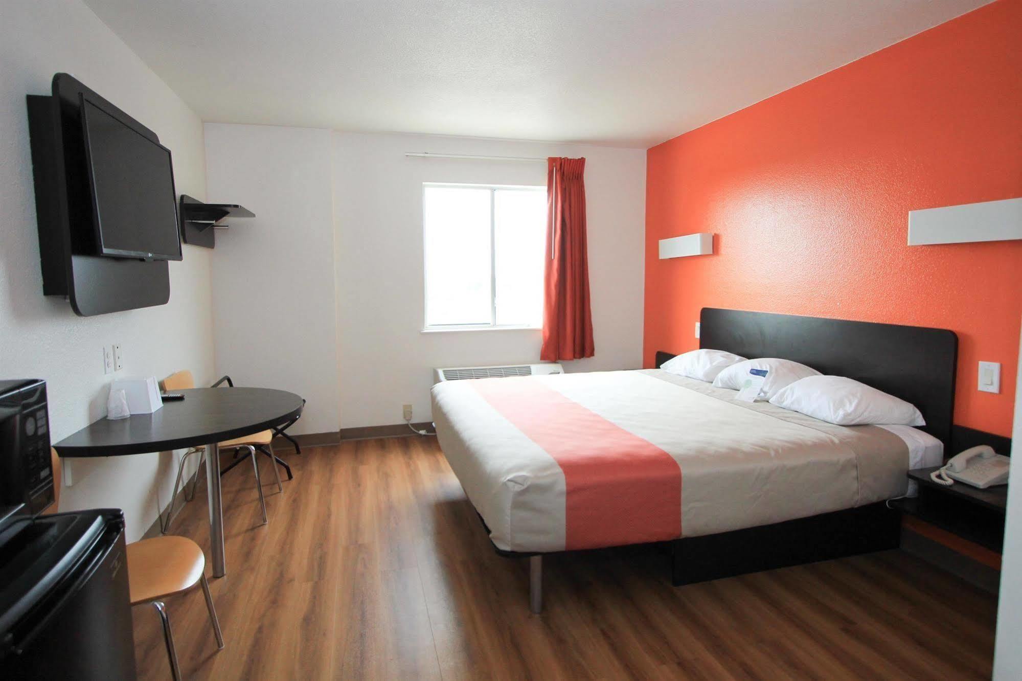 Baymont By Wyndham San Antonio Airport Hotel Ngoại thất bức ảnh